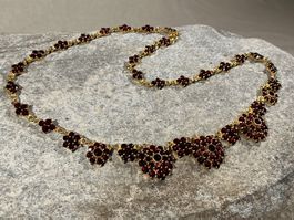 BÖHMISCHER GRANATSCHMUCK Halskette