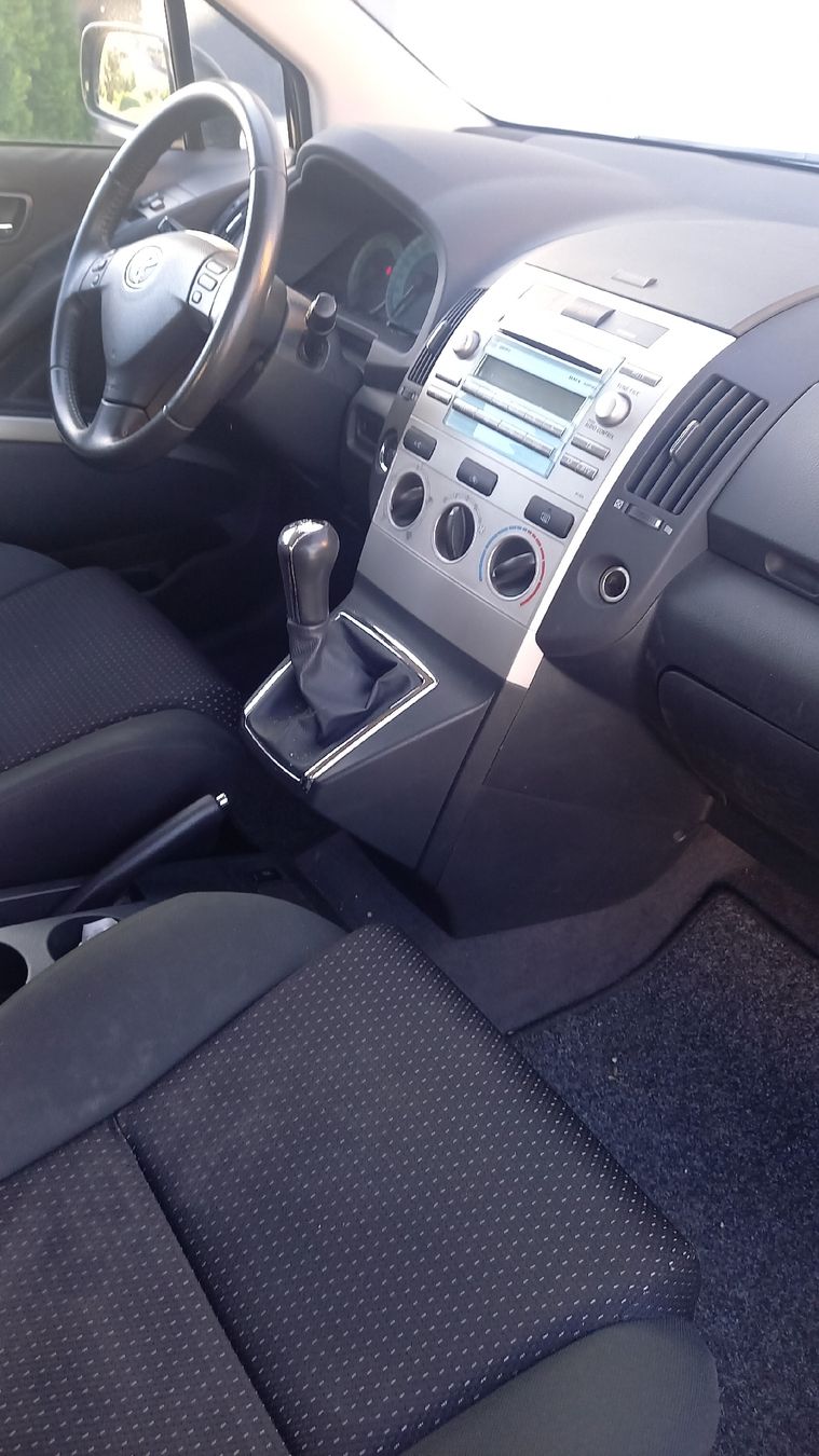Automobili: toyota corolla verso – Usato da Laufenburg venduto da fan_mn6y 1