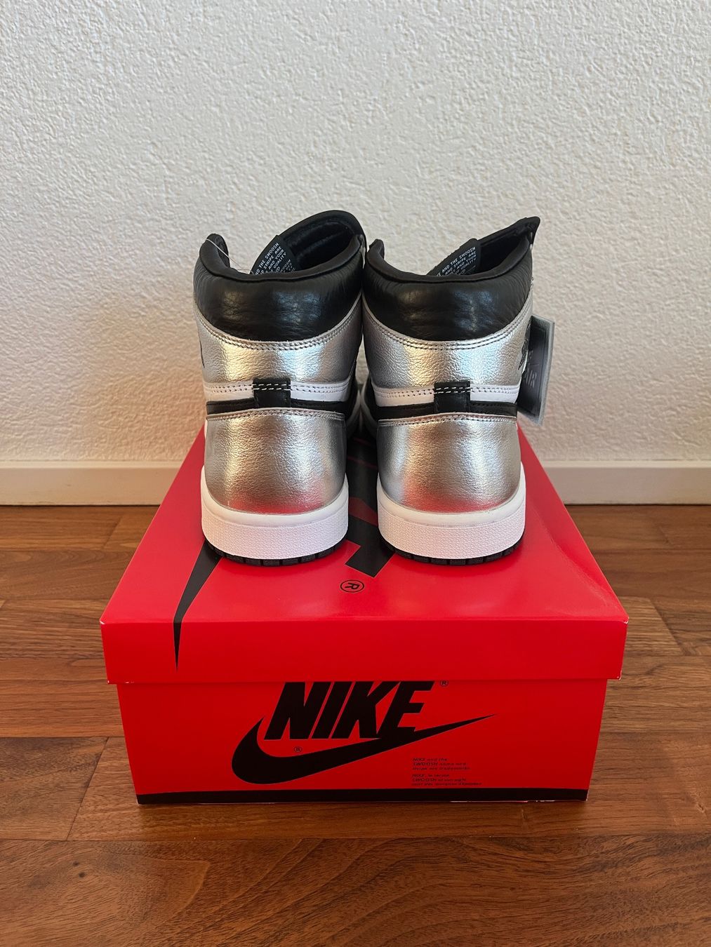 Scarpe da uomo: Nike Air Jordan 1 Silver Toe Grösse 43 – Nuovo (secondo la descrizione) da Buochs venduto da n0.w0 3