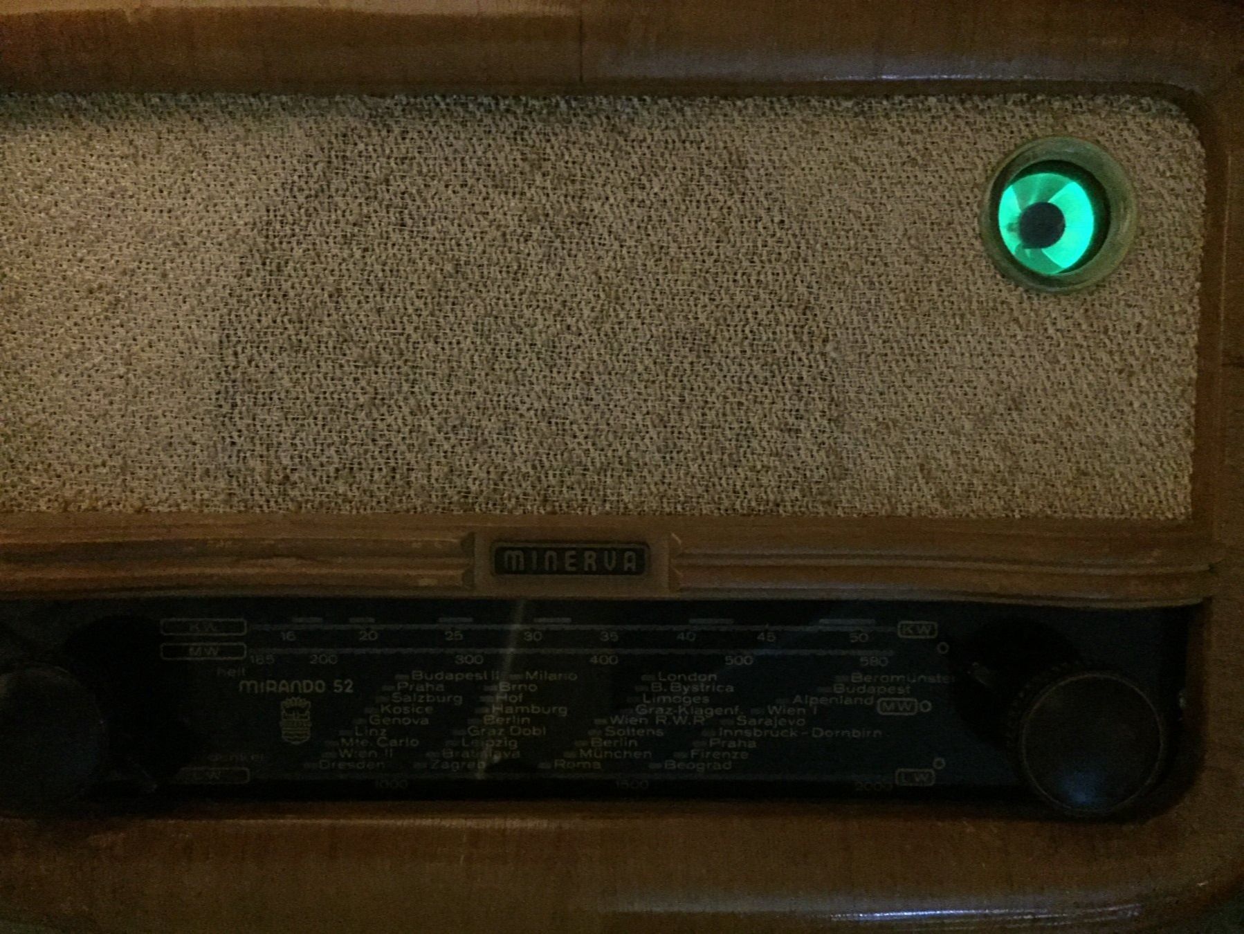 Radio: Minerva   Röhren Radio   1952 – Usato da Würenlingen venduto da Schneiderhifi 3