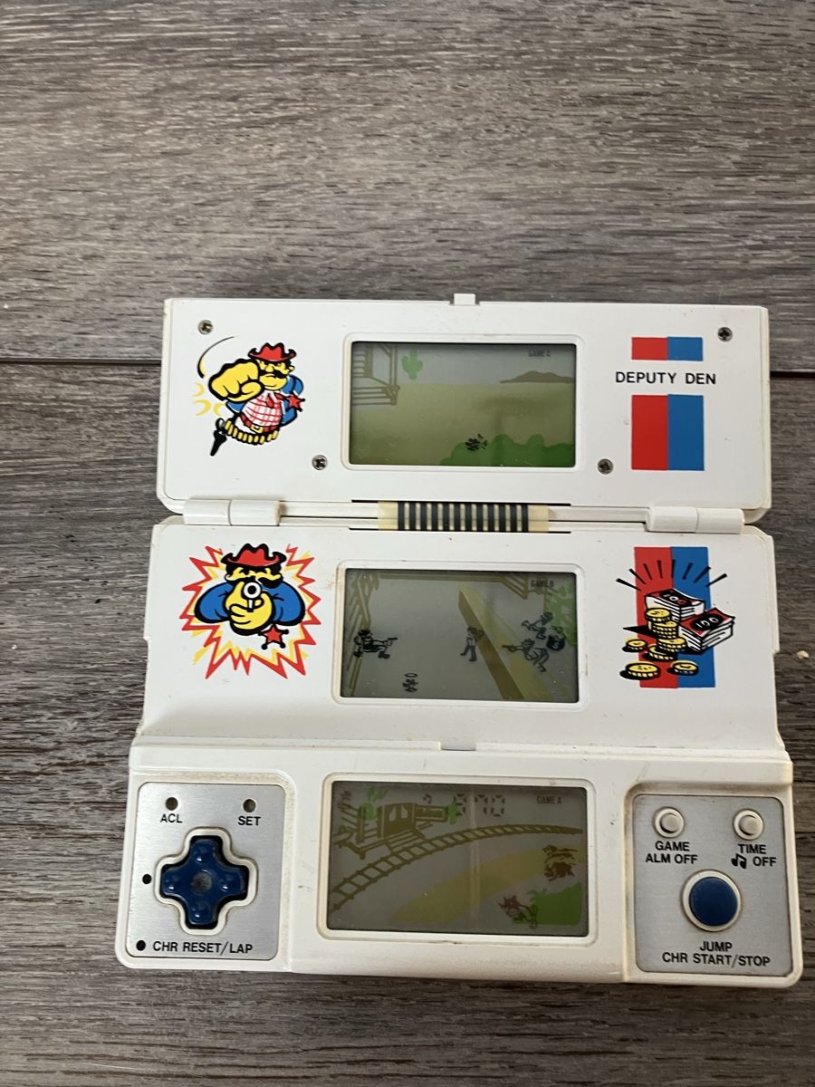 Console: Jeu Électronique Vintage Deputy Den - Vtech – Usato da Cottens FR venduto da Mitchum 5