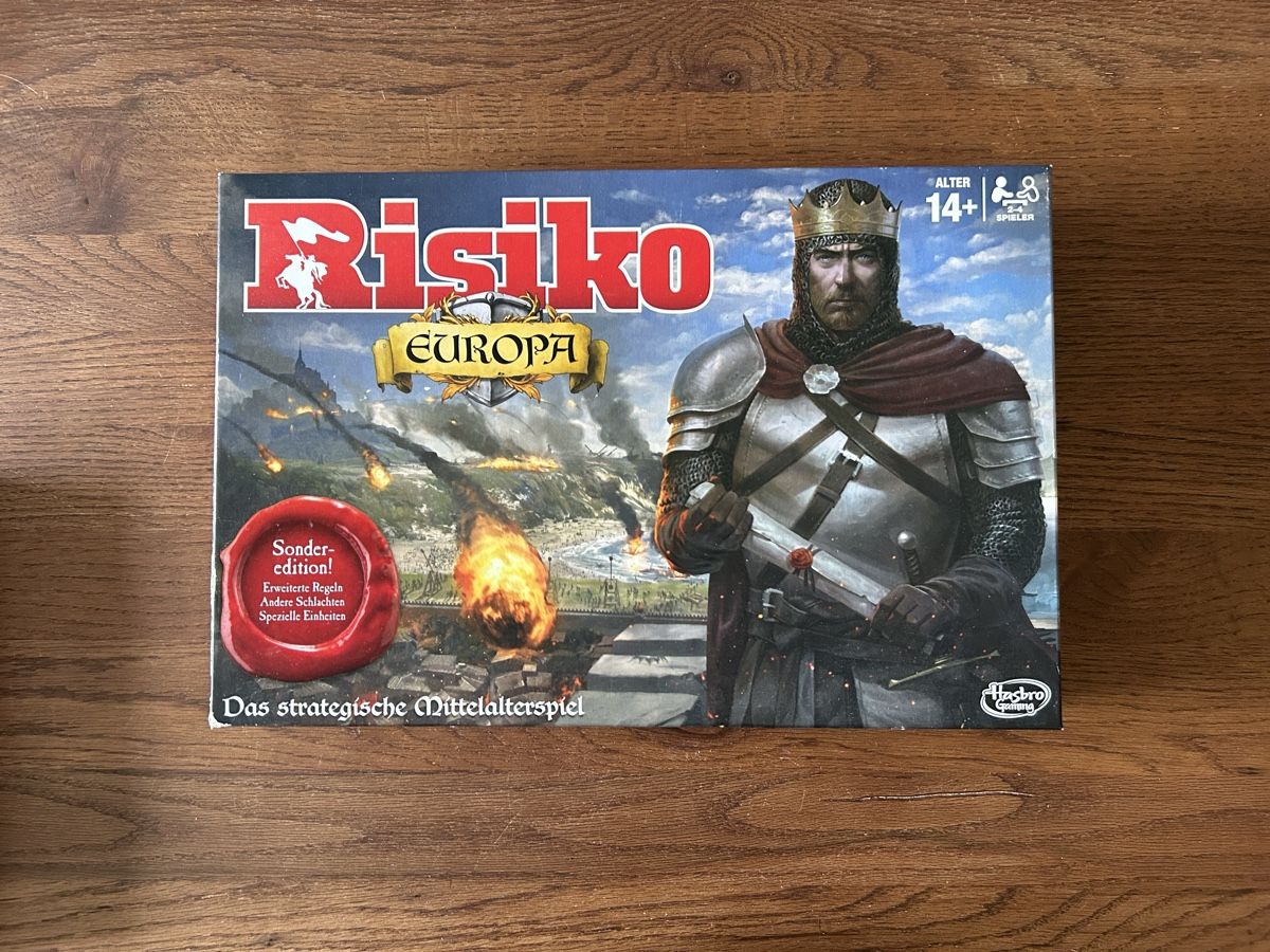 Hasbro Giochi: Risiko Europa - Neuwertig! – Nuovo (secondo la descrizione) da Solothurn venduto da LarryTheDuck