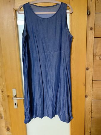 Leichtes Sommerkleid aus Tencel Gr 44 46 L mit Raffung seitl