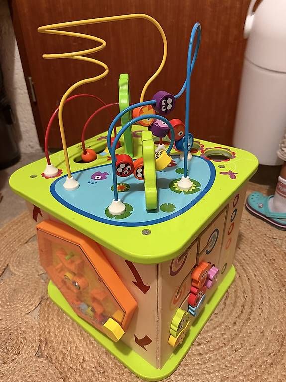Jouets: Hape Motorikwürfel – D'occasion à Schaffhausen par iri_6yrz