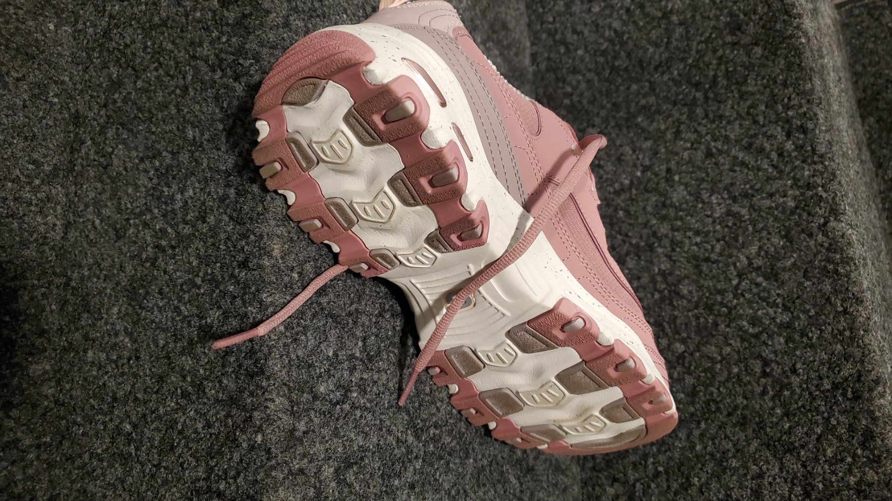 Skechers Scarpe da uomo: Sketchers d'lites neu – Nuovo (secondo la descrizione) da Interlaken venduto da mar_65xg 2