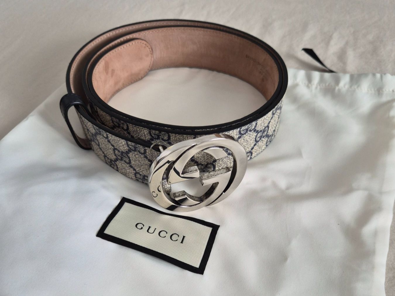 Gucci Gürtel: Gucci Gurt GG Monogram Canvas Leder Silber Grösse 100/40 – Neu (gemäss Beschreibung) aus Bülach von Utopia05