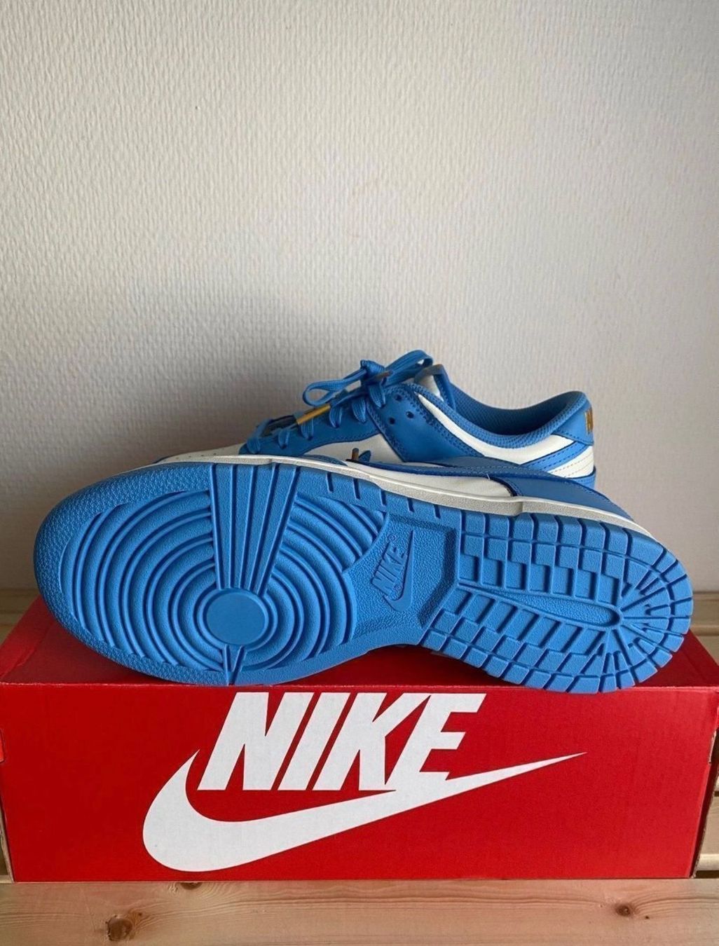 Nike Scarpe da uomo: Nike Dunk Low Coast / EU 40,5 – Nuovo e nell'imballaggio originale da Abtwil SG venduto da PauloDybala10 2