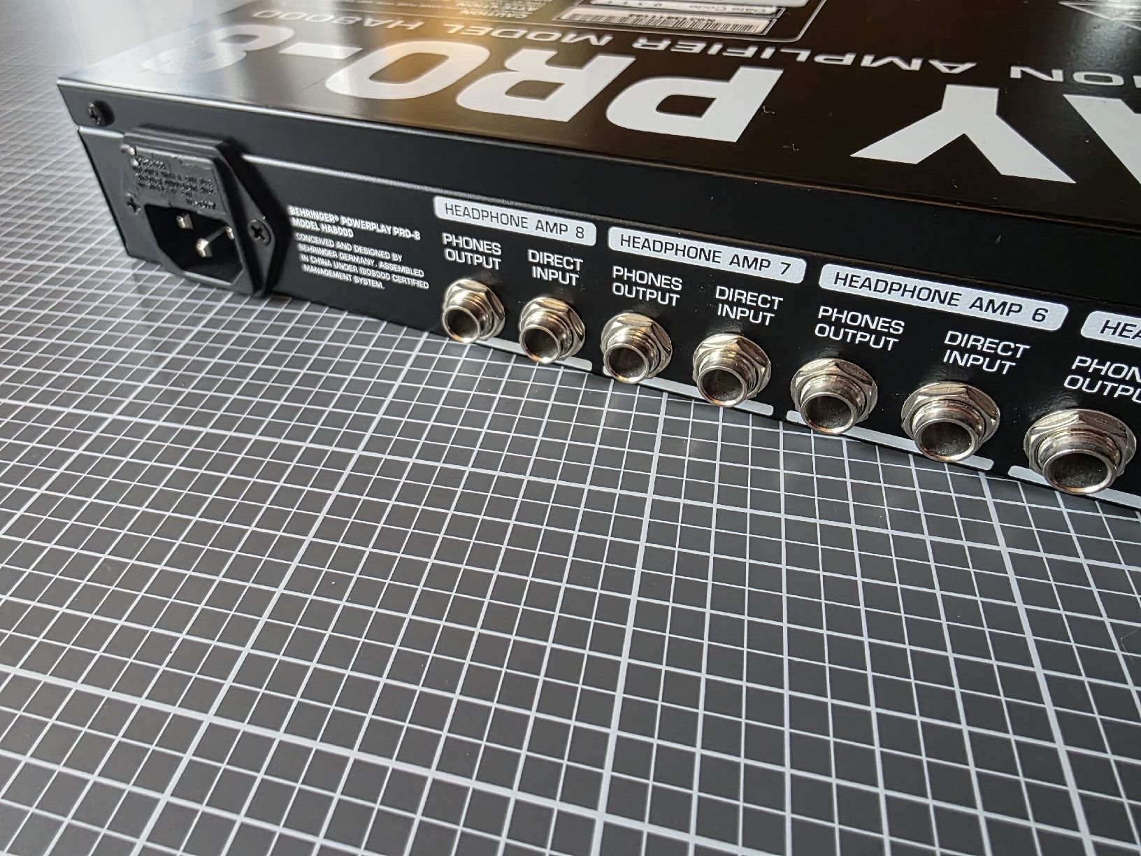 Behringer Amplificatori: Behringer Powerplay Pro 8 Kopfhörerverstärker – Usato da Uerzlikon venduto da Chalb0815 3