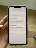 Apple iPhone 17e 2026 schwarz 256 GB gebrauchter Zustand