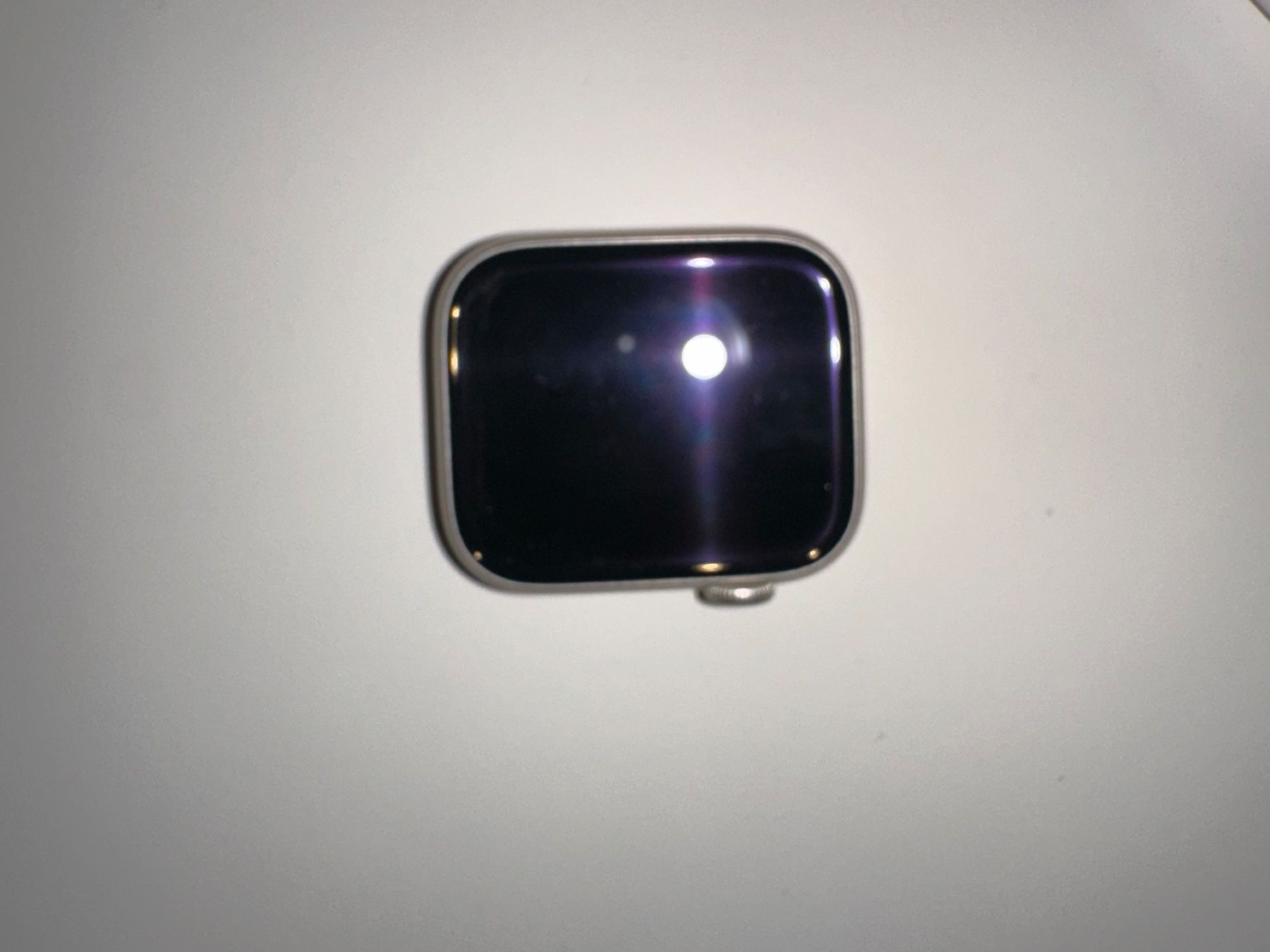 Apple Smartwatch: Apple watch, Series 9, 45mm Aluminium & Ceramic Case – Nuovo (secondo la descrizione) da Bonaduz venduto da gia_y8rz 2