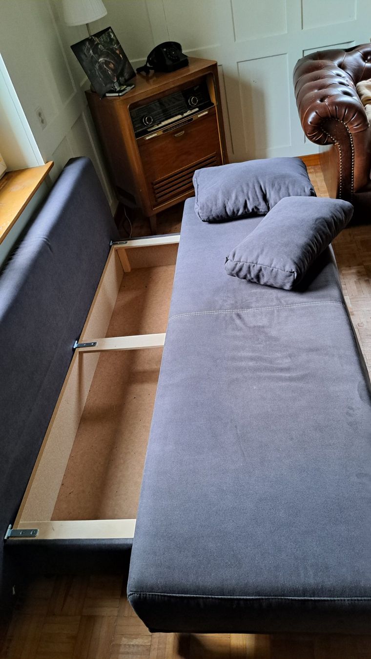 Divani: Schlafsofa Bettsofa dunkelgrau – Usato da Wetzikon ZH venduto da Baron_Munchhausen 3