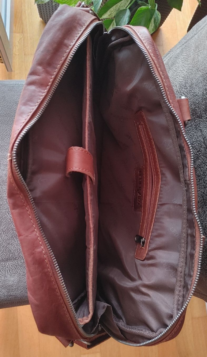 Sacs: Tasche Ledertasche "LederArt Dernier Oberhausen" – D'occasion à Grenchen par ser_bsj2 8