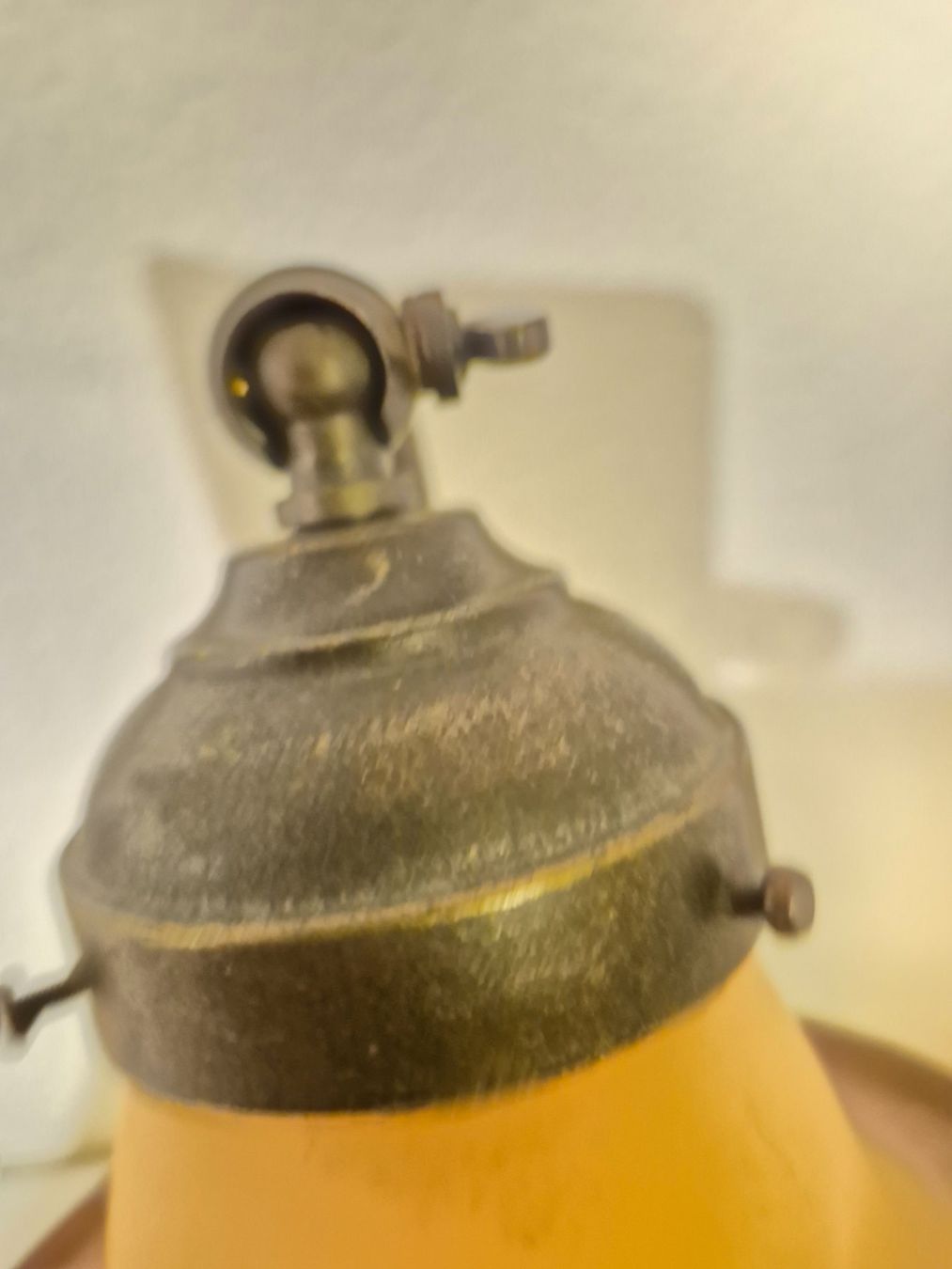 Lampade: Lampe ancienne en bronze – Usato da Monthey venduto da McAuthor 6