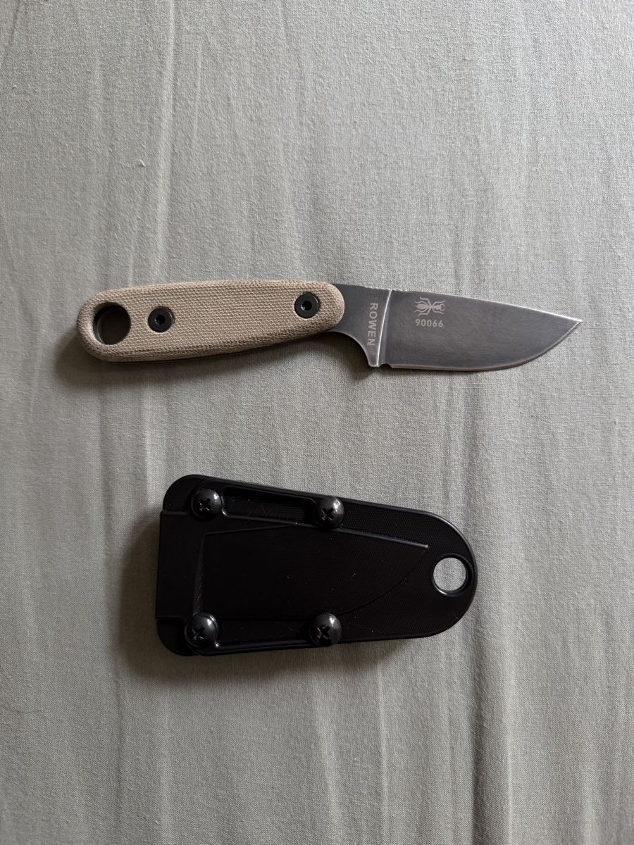 Esee Accessori: ESEE Knives Izula-II Tan Handle neck fixed blade  – Usato da La Tour-de-Peilz venduto da bma_s97h