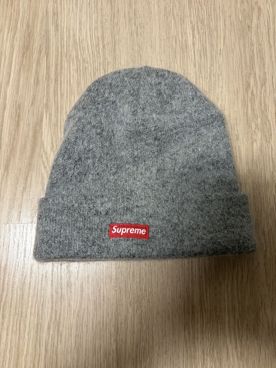 Supreme Hüte, Mützen & Caps: Supreme mohair beanie – Neu und originalverpackt aus Kaltbrunn von wardrobe.sale