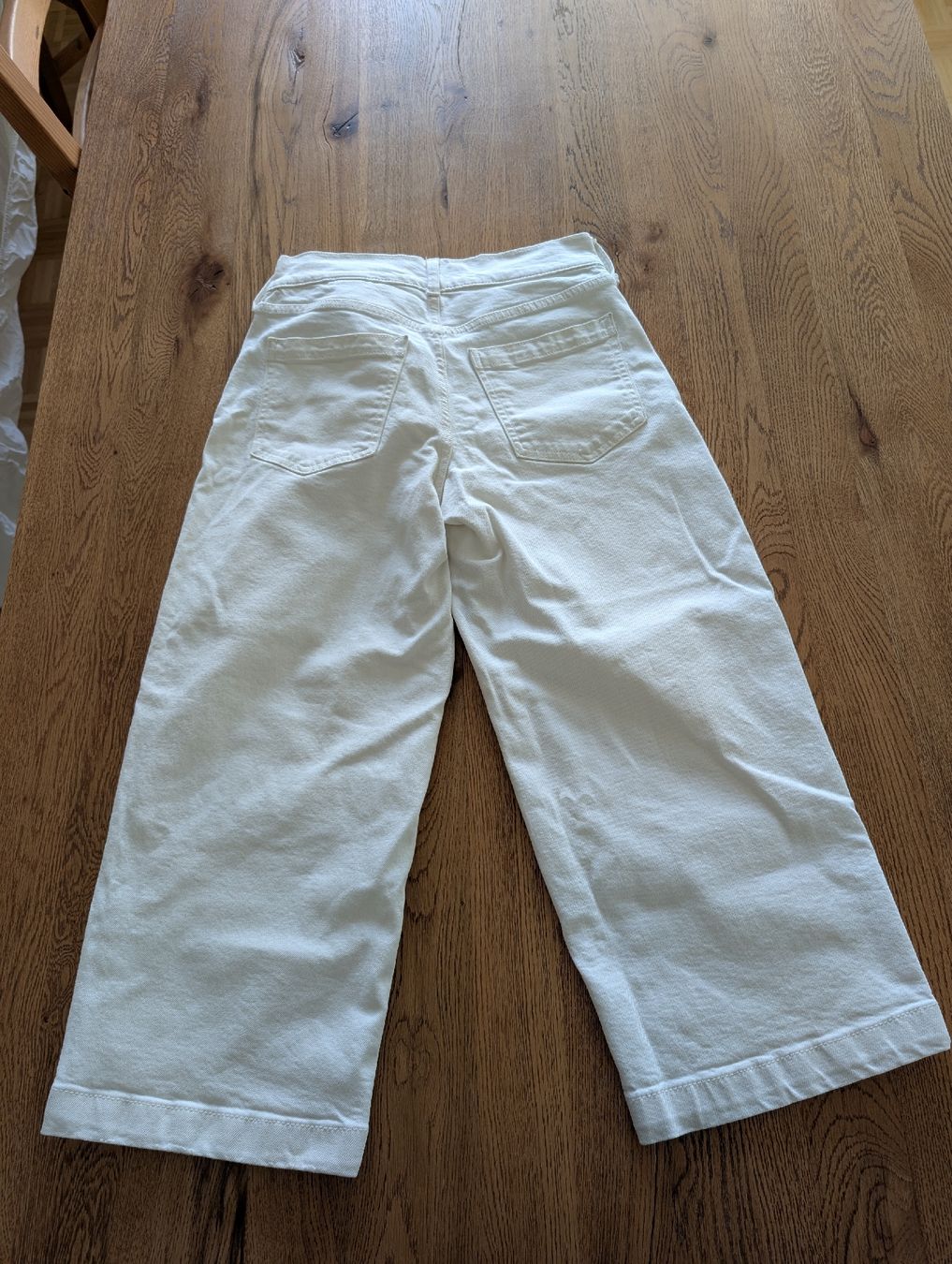 Jeans: Weisse Jeanshose Petite – Neu (gemäss Beschreibung) aus Riehen von ele_jvz9 1