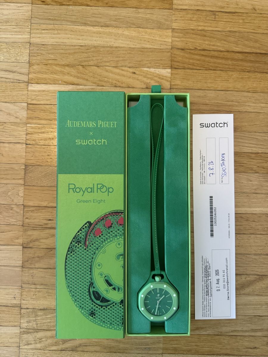 Audemars Piguet Montres: Swatch x Audemars Piguet AP Green Eight – Neuf avec emballage d'origine à Bern par alekswhite 1