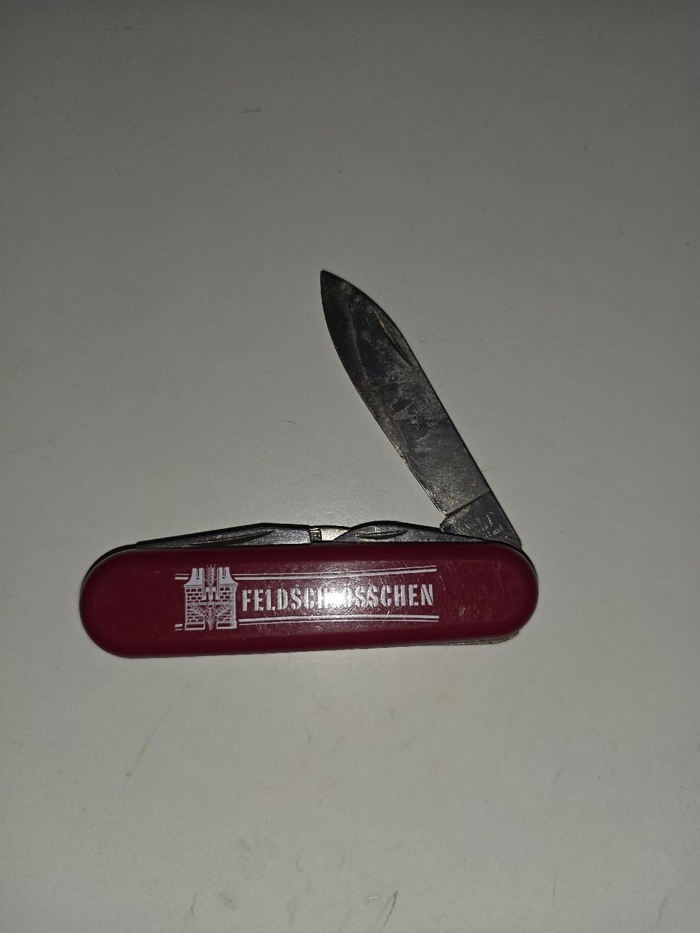 Wenger Coltelli tascabile: Sackmesser Feldschlösschen Wenger Taschenmesser  – Usato da Dorf venduto da Echo_Elements