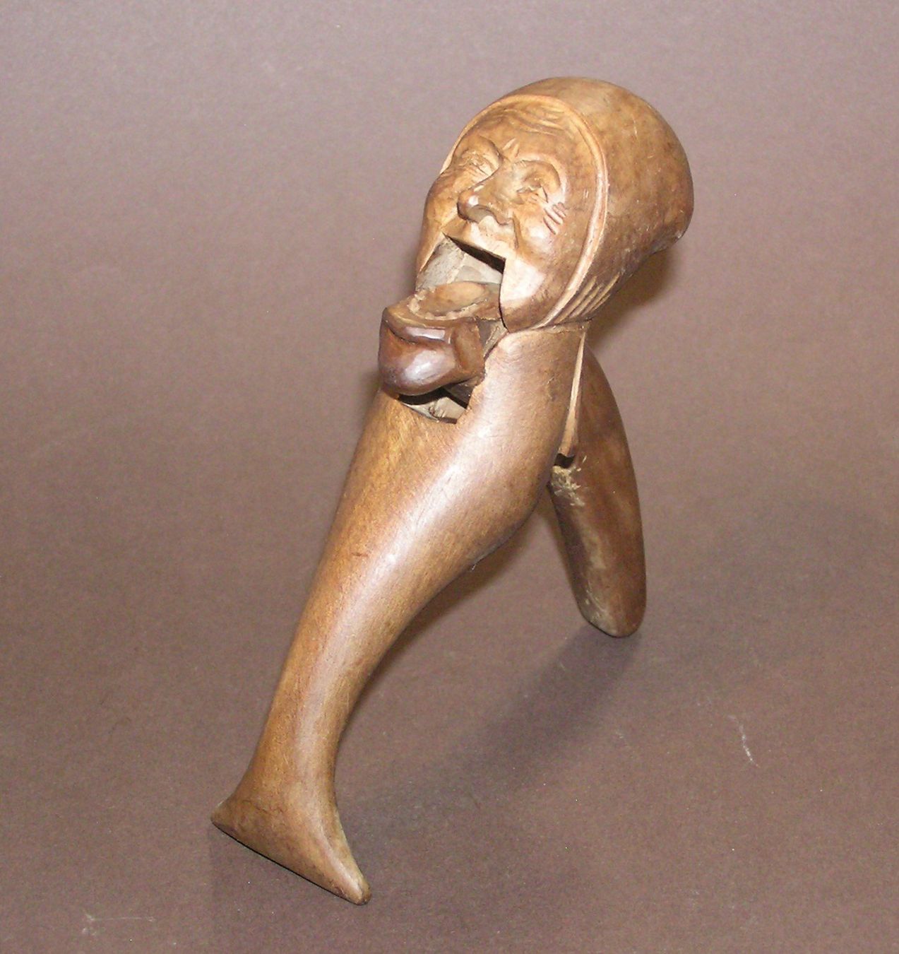 Figuren: BRIENZER NUSSKNACKER BURLI BRIENZ – Gebraucht aus Grenchen von Antique-hunter 2