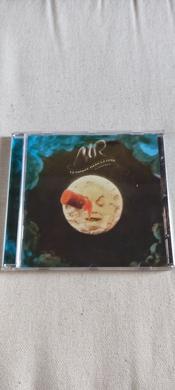 CD: CD Air "Le voyage dans la lune" – Usato da Zürich venduto da imago6912