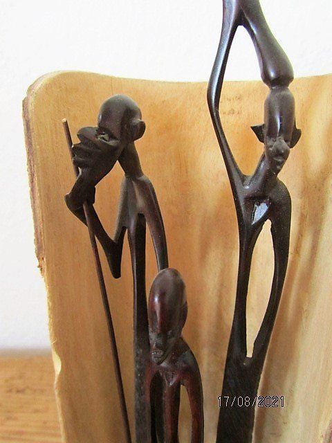 Sculture & Statue: Afrikanische Schnitzerei – Usato da Seengen venduto da mikelele 1