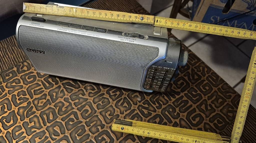 Radios: Radio – Gebraucht aus Bevaix von gig_79v5 1