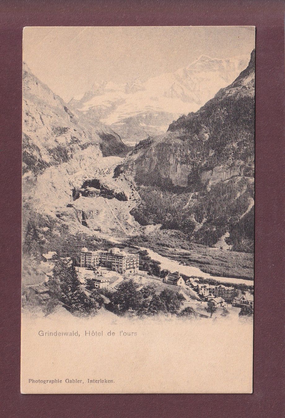 Cartoline postali: GRINDELWALD - Hôtel de l'Ours – Usato da Pully venduto da nicecards