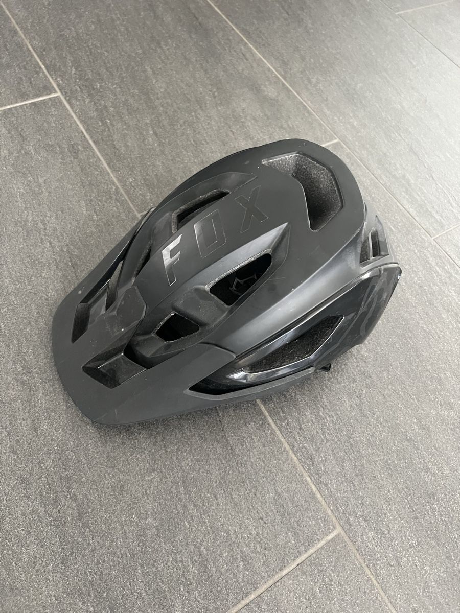 Fox Casques: Fox Speedframe Helm – D'occasion à Klingnau par Kaschira 1