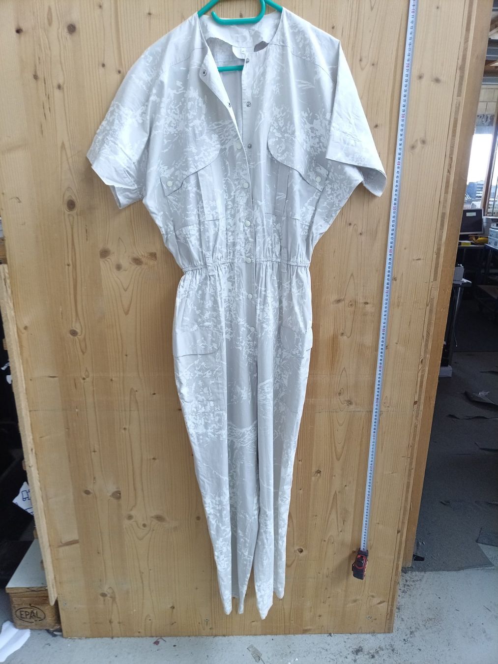 Tute: Sommerlicher Jumpsuit – Nuovo (secondo la descrizione) da Wängi venduto da Ladys_First 1