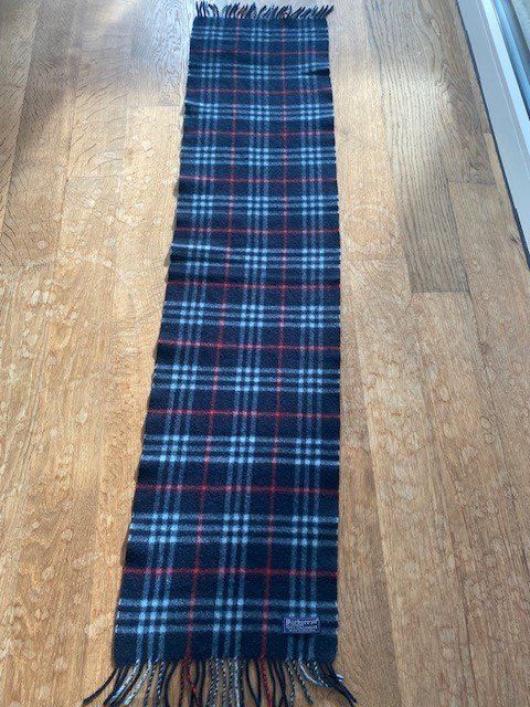Burberry Foulard & Sciarpe: Original Burberry Schal, Kaschmir – Usato da Zürich venduto da Kurland1