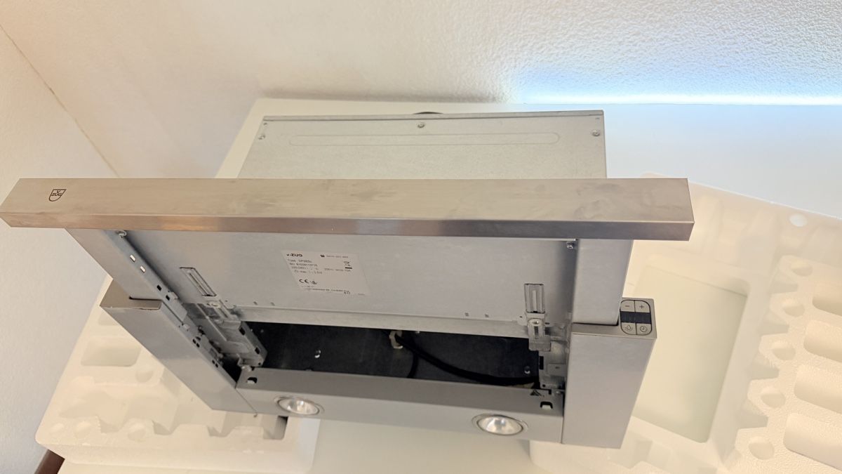 V-Zug Cappe di aspirazione: Dunstabzugshaube V-ZUG DFSE5c  – Usato da Rotkreuz venduto da perlengott