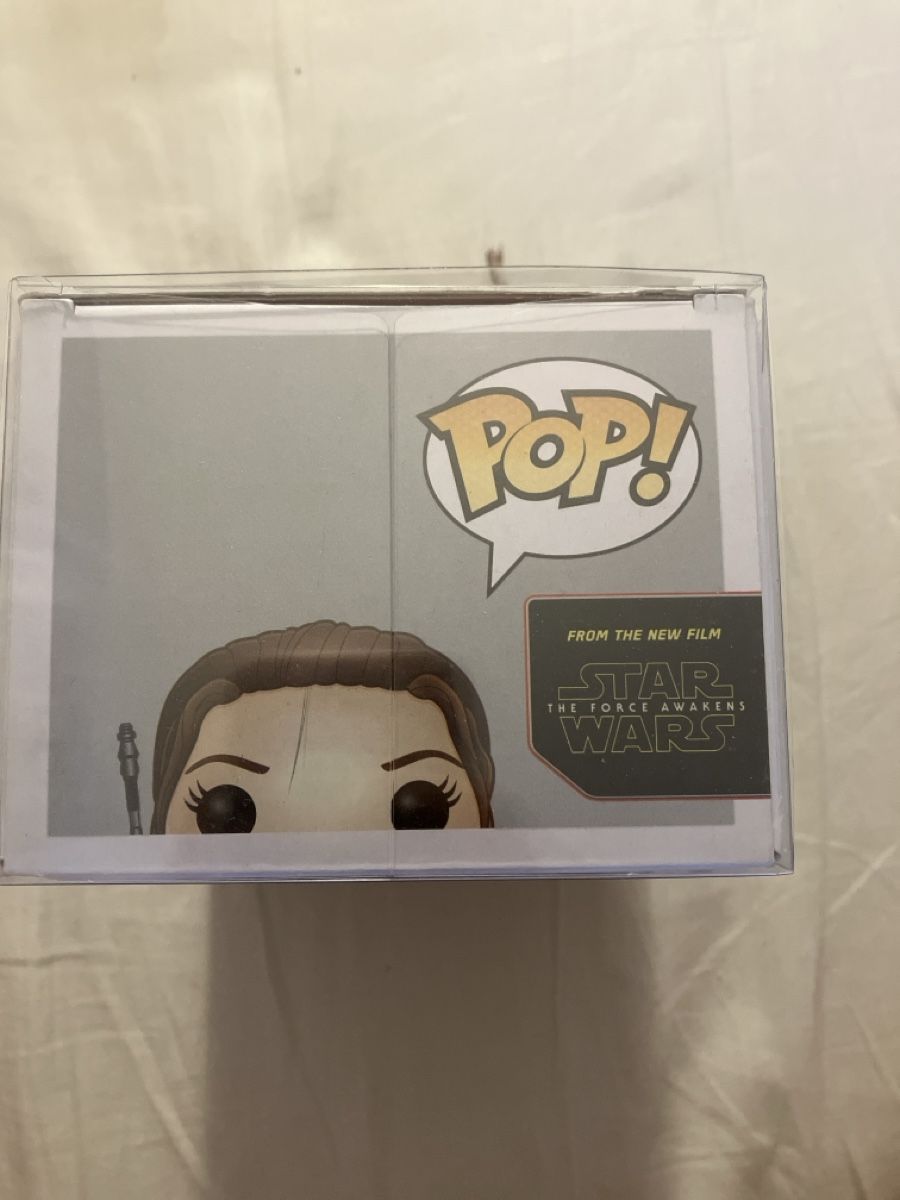 Funko Statuette: Funko Pop, Rey, Star Wars, 58 – Nuovo e nell'imballaggio originale da Rochefort venduto da ise_c7lc 4