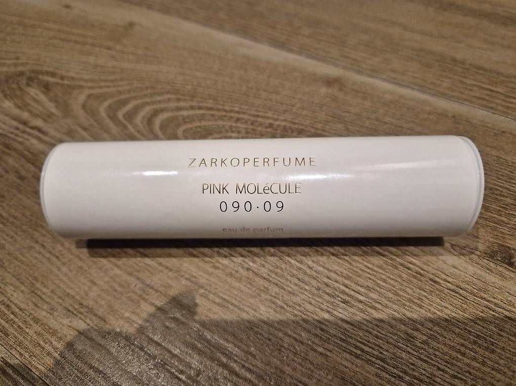 Zarkoperfume Profumi & Eau de Toilette: ZARKOPERFUME PINK MOLéCULE 090-09 – Nuovo e nell'imballaggio originale da Uerkheim venduto da Pod23