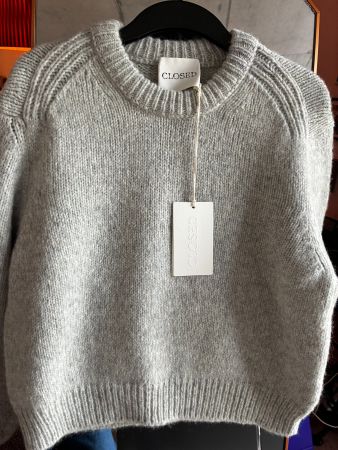 Closed! super schöner neuer Strickpullover in grau. NP 290.-