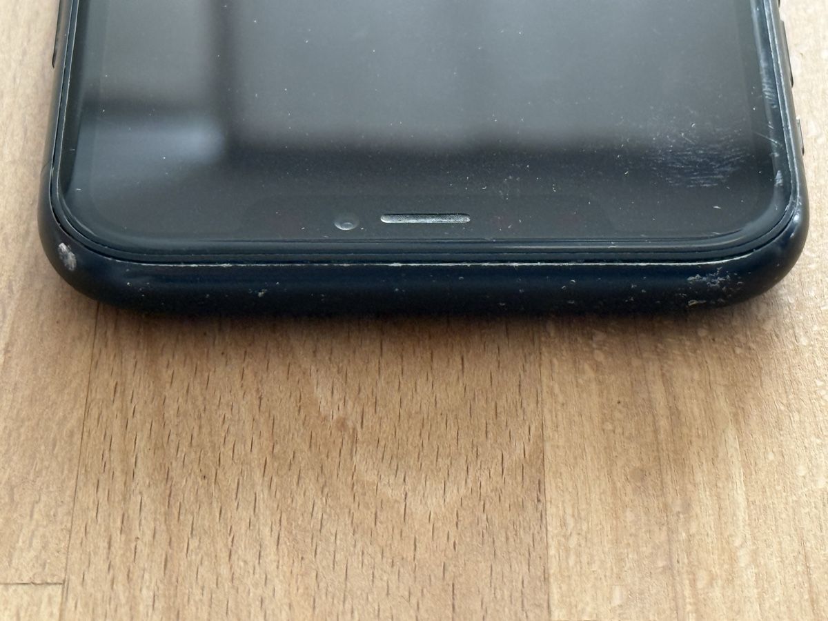 Apple Telefoni cellulari / Smartphones: iPhone XR 64GB schwarz – Usato da Zürich venduto da ton_p8mn 4