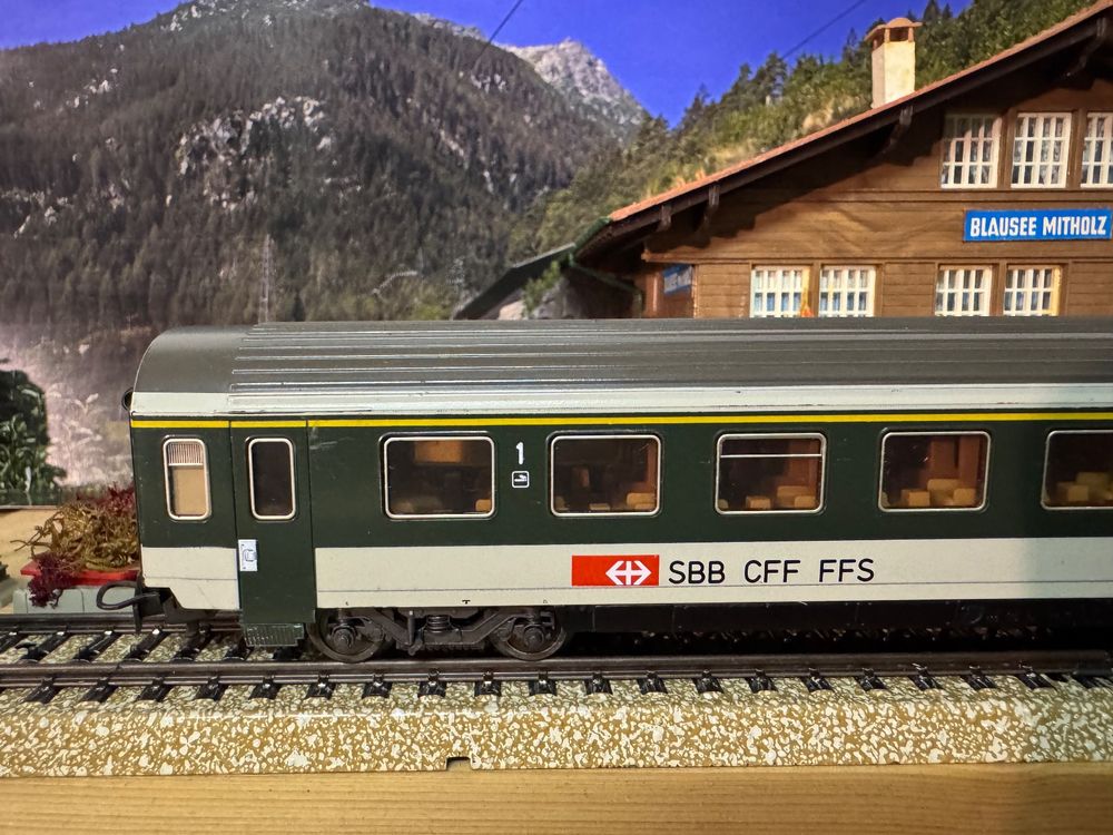 Märklin H0 4123 - SBB 1.KL D-Zug Wagen A4 85 10-73076-7 (Gebraucht) in ...