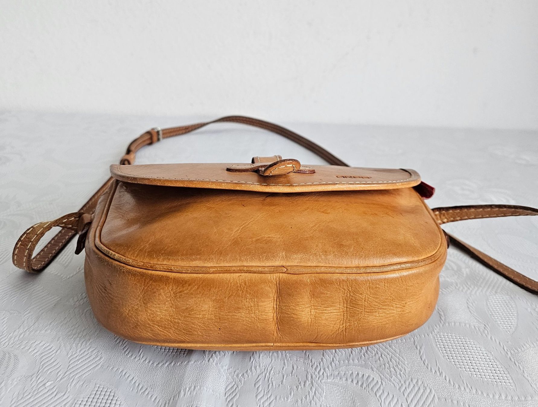 Bree Borse da donna: *BREE * Leder Umhängetasche – Usato da Bronschhofen venduto da David80 3