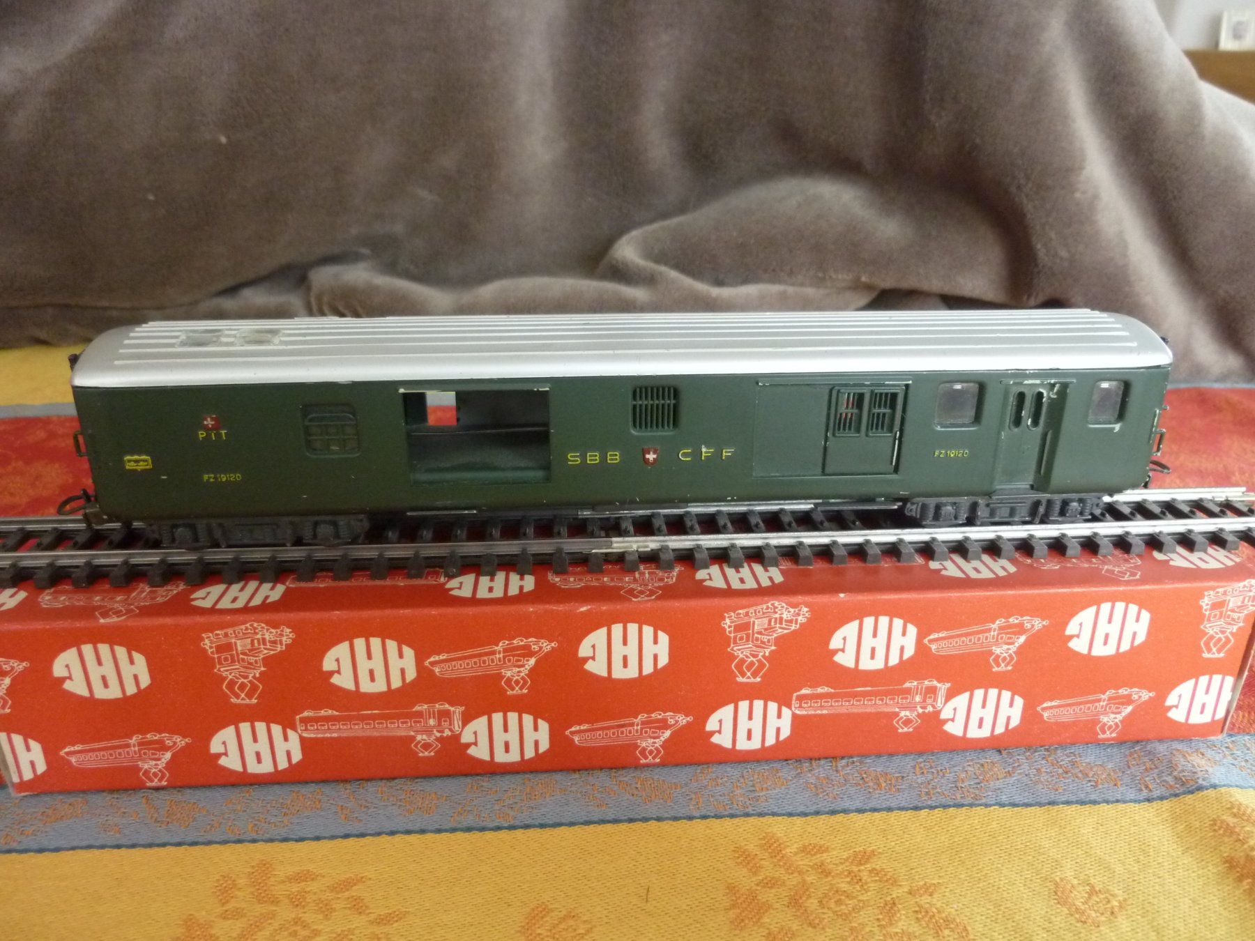 Hag Modellini di ferrovie: HAG SBB Gepäckwagen Nr. 440 – Nuovo (secondo la descrizione) da Zunzgen venduto da samquiteno2 1