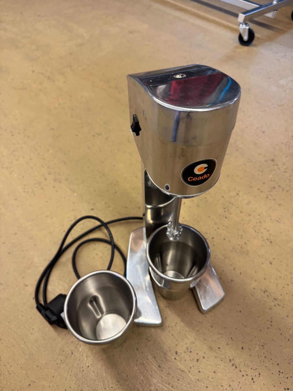 Appareils de cuisine: Mixer – D'occasion à Ruswil par Jamesb7 4