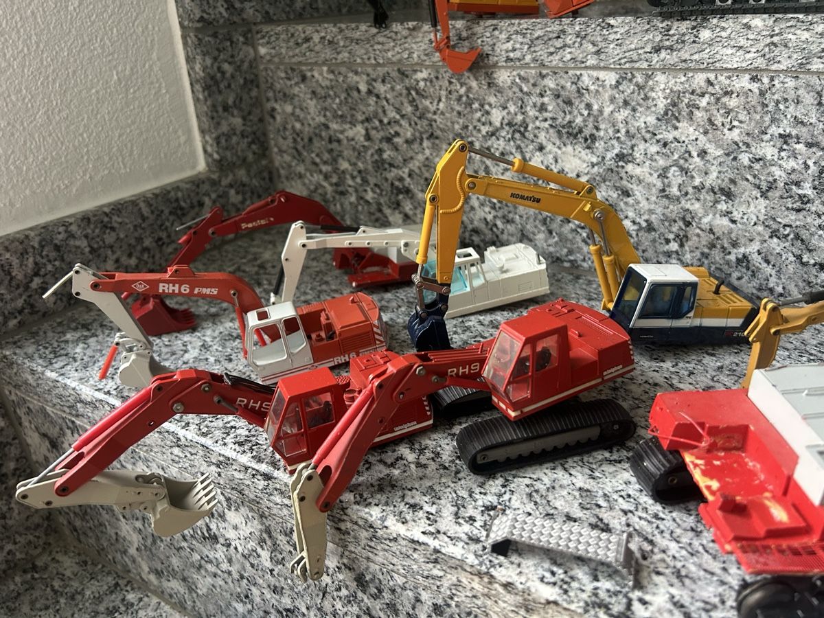 Modellbausätze & Standmodelle: Konvult Bastelreste , 1:50 – Defekt aus Horw von Tigercat635 5