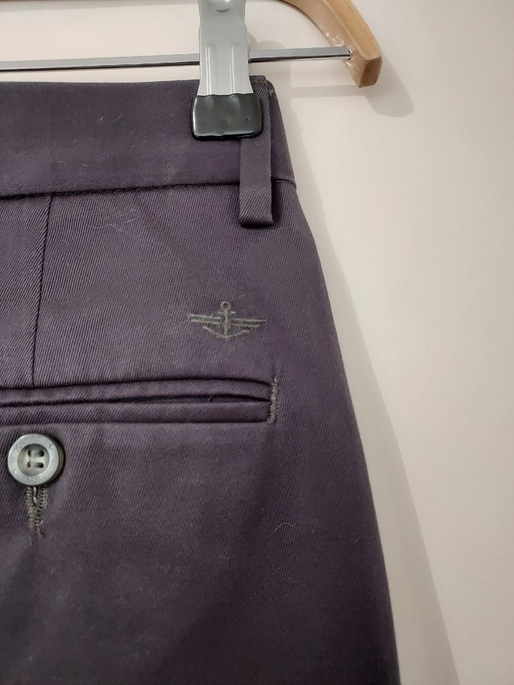 Pantaloni: Pantalon Dockers, taille 28/30. – Usato da Lausanne venduto da Kitty_Friperie 2
