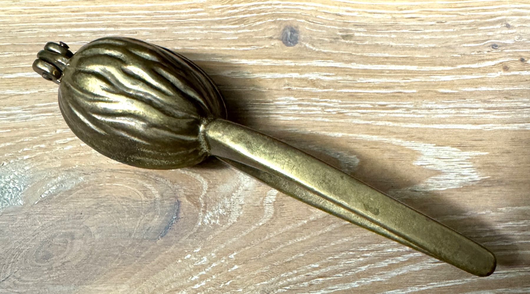 Appareils de cuisine: Vintage Nussknacker aus Messing – D'occasion à Rothrist par Luckywinner 4