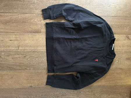 AMI Pullover schwarz Herz Logo Grösse M guter Zustand