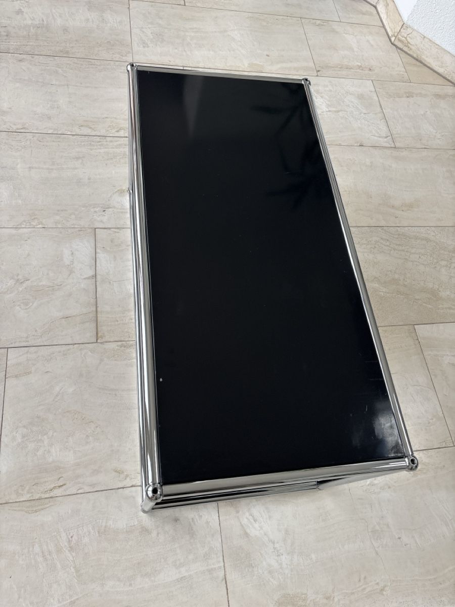 USM Scaffali: USM Haller coffee table 75x35x35 – Usato da Zürich venduto da Asybb 1
