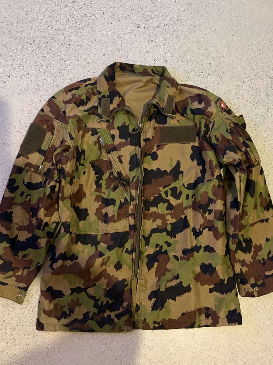 Schweizer Armee Uniformi: TAZ 90 Jacke Tenü C Gr. 48B – Usato da Chur venduto da VictorVance