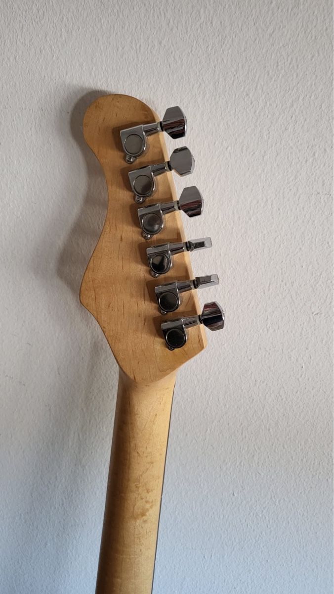 Strumenti musicali: E-Gitarre signed Nickelback mit Echtheitszertifikat – Usato da Reinach BL venduto da maz_lx8h 2