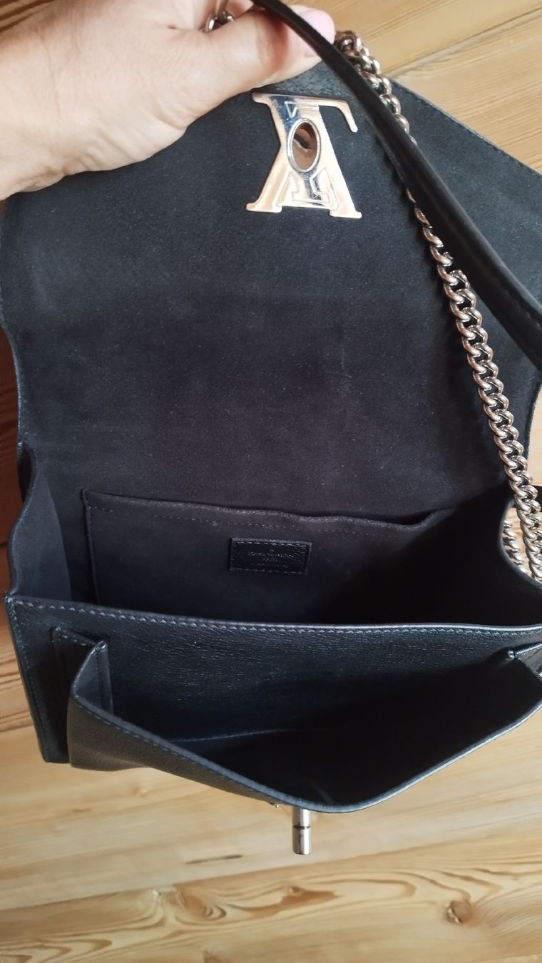 Louis Vuitton Borse da donna: Louis Vuitton Lock me BB bag  with invoice  – Usato da Silvaplana venduto da gin_h6nz 5