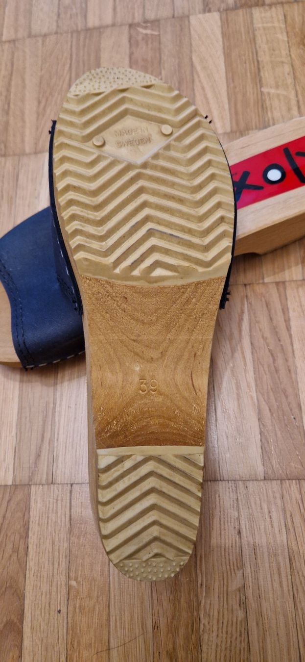 Scarpe da donna: Damenschuh – Usato da Fällanden venduto da Stern722 1