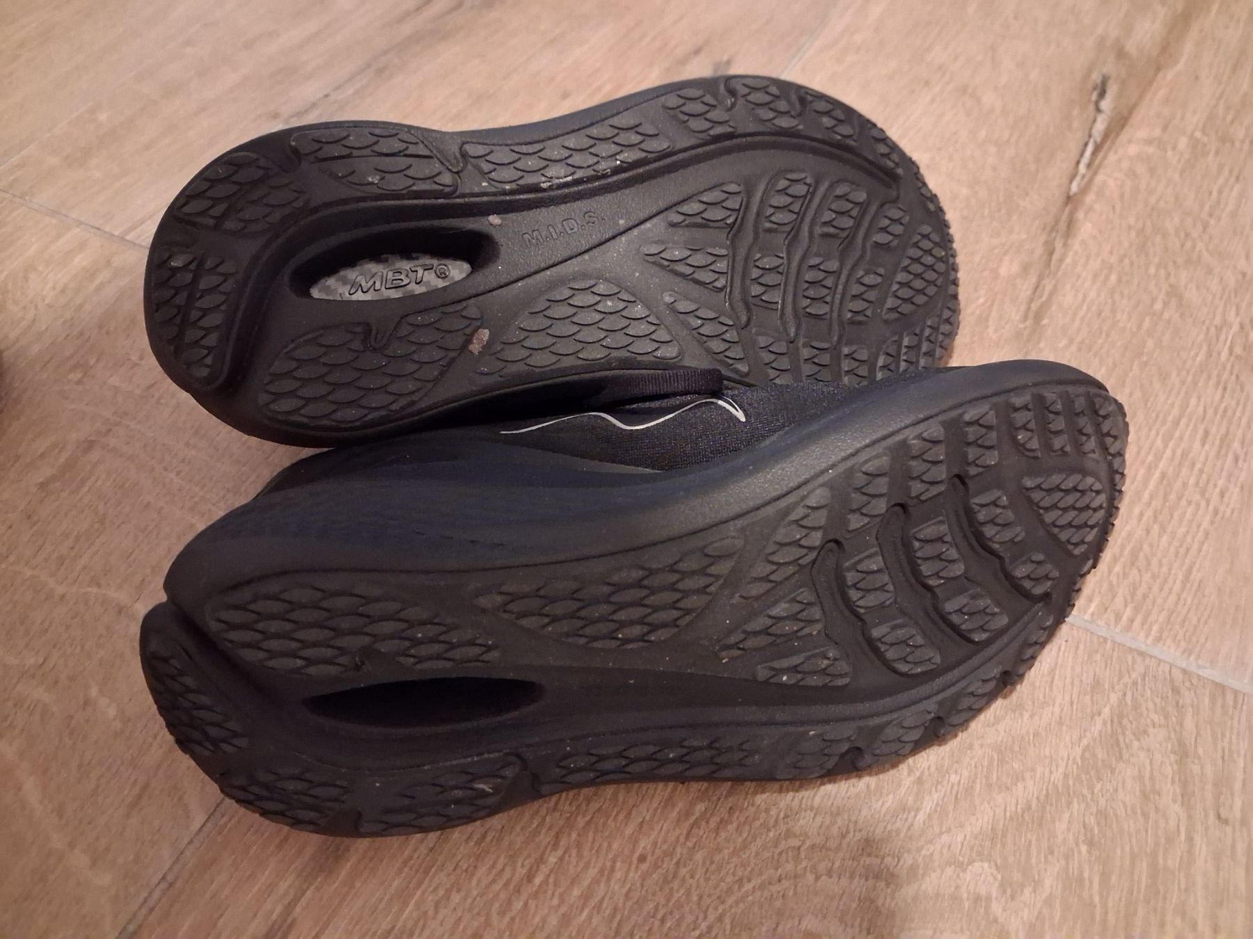 MBT Scarpe da donna: MBT chaussures de running/loisirs – Nuovo (secondo la descrizione) da Ardon venduto da Helicoptere85 2