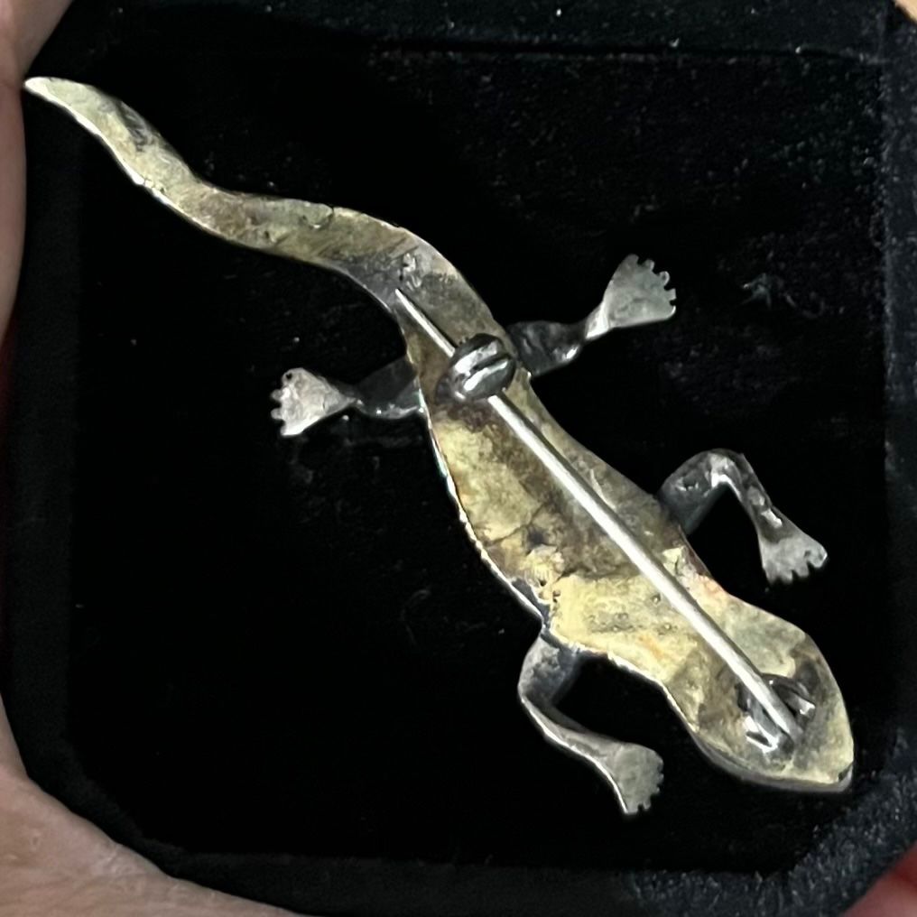 Spille & Fermagli: 96_Brosche in Form einer Eidechse mit Diamant-Rosen – Usato da Bern venduto da simoneheim 2